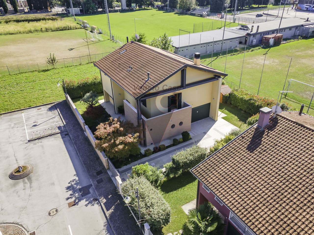 Villa Singola Di Prestigio Con Finiture Di Lusso 2